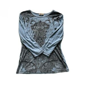 grunge/alt long sleeve